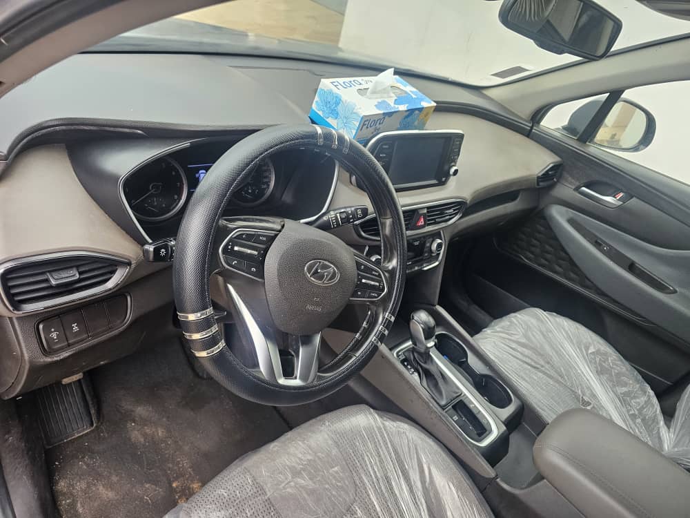 HYUNDAI SANTAFE 2022