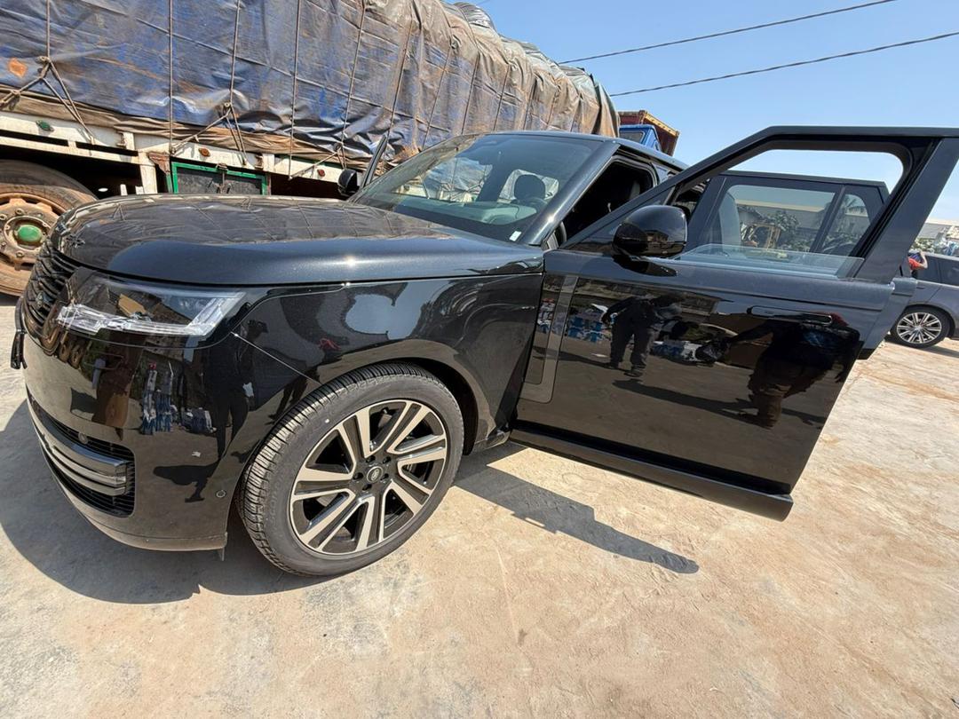 Range rover autobiographie 2024