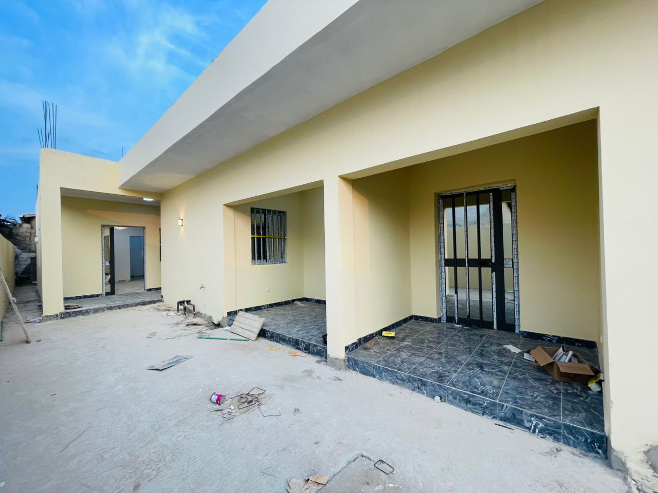 UNE VILLA À VENDRE À AVÉPOZO