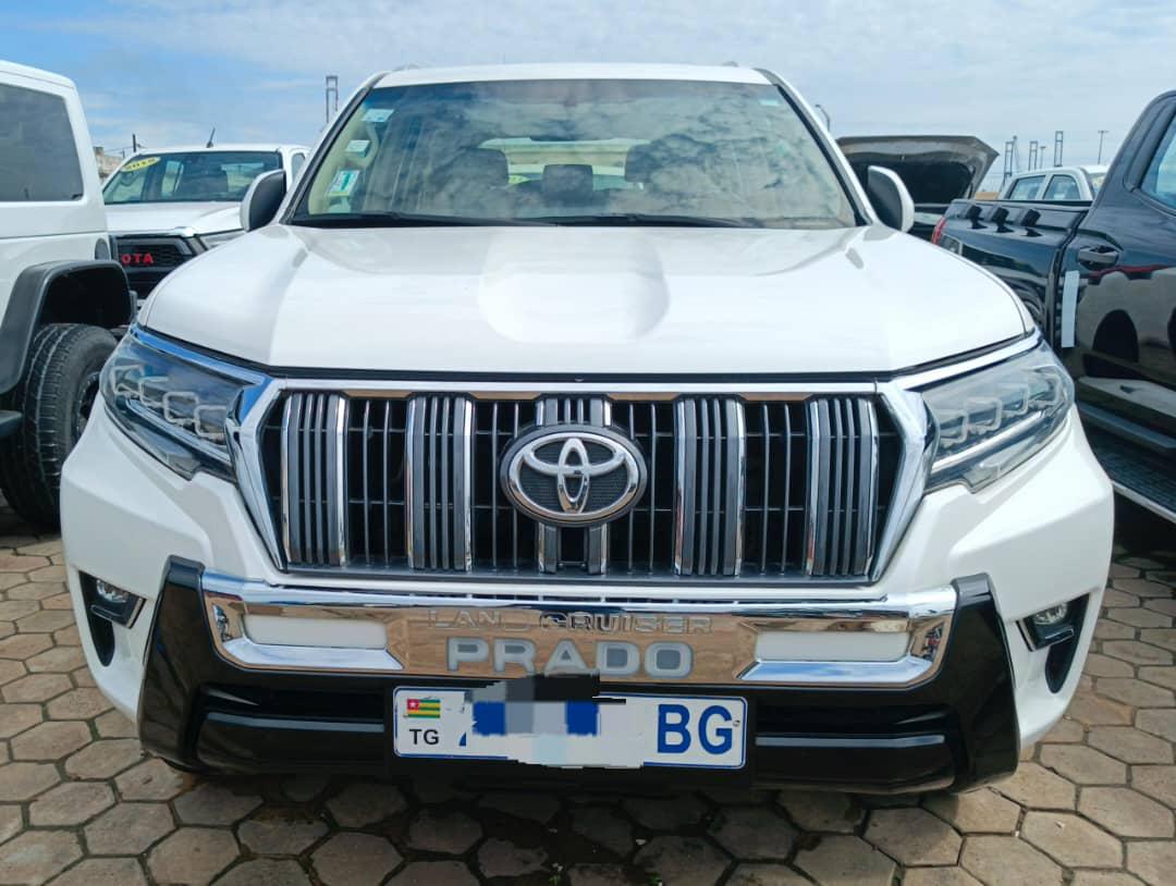 TOYOTA PRADO 2021