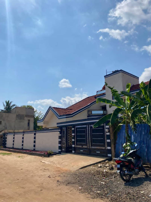 UNE VILLA À VENDRE À AGOÈ KOSSIGAN