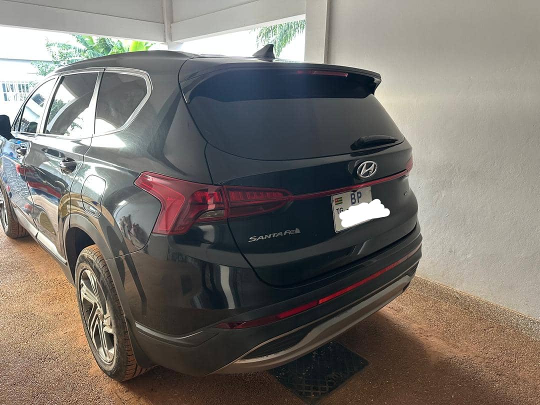 HYUNDAI SANTAFE 2022