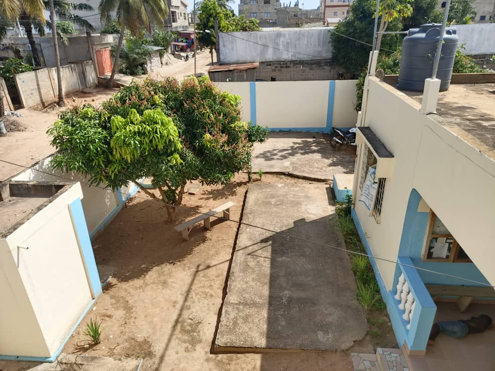 LOMÉ – AVÉDJI SUN CITY – MAISON 4 PIÈCES À VENDRE