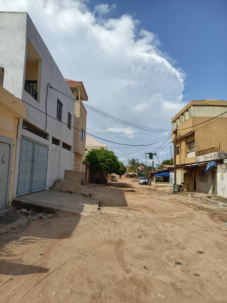 LOMÉ – AVÉDJI SUN CITY – MAISON 4 PIÈCES À VENDRE