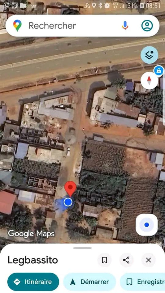 Terrain demi-lot à vendre à Agoè Legbassito – 18 000 000 FCFA