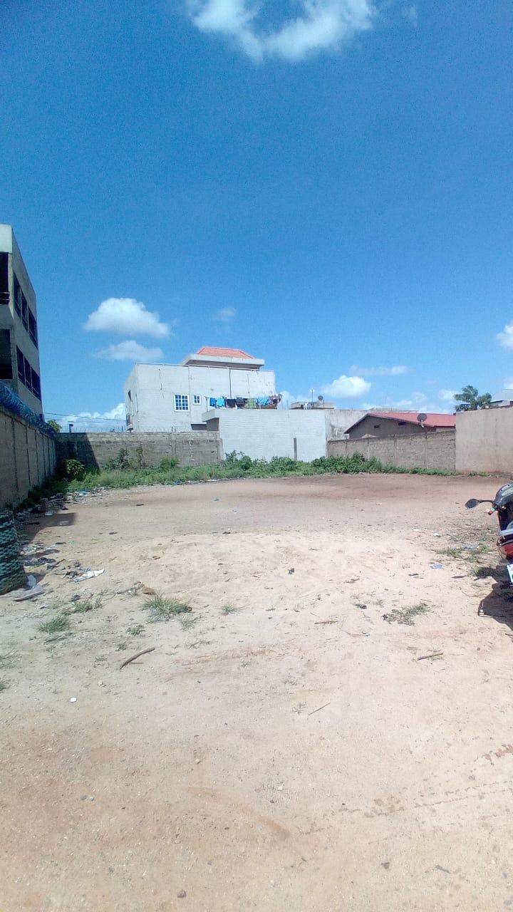 Terrain de 2 lots en vente à Agoè Sogbossito – 35 000 000 FCFA