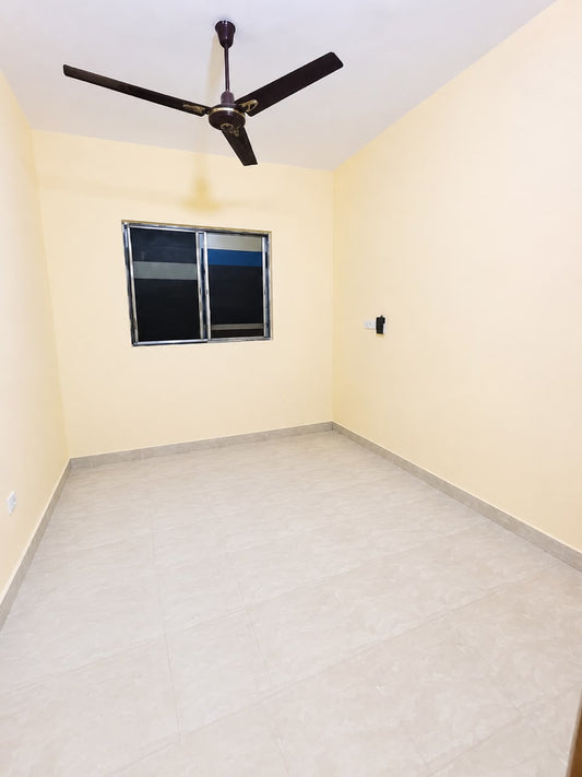 Villa 4 chambres à louer à Agoe Assiyéyé, près du carrefour Coolkatché