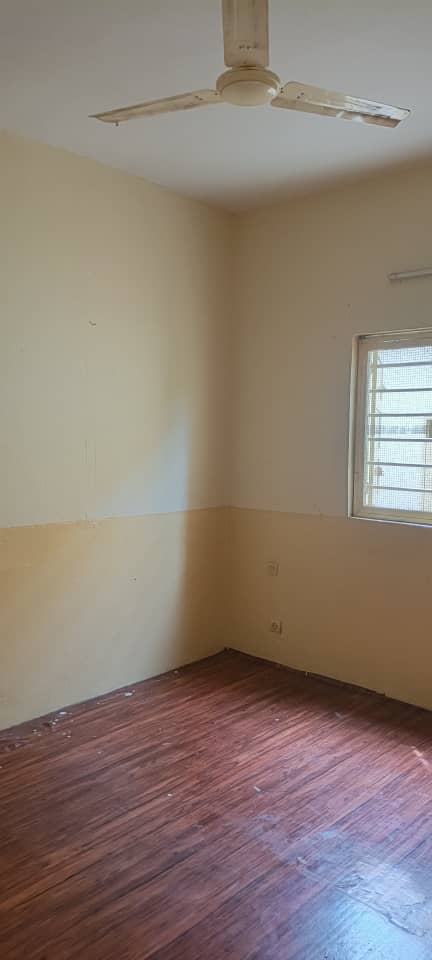 Appartement 3 chambres à louer à Agbalepedo sur le goudron de HAAC – 150 000 FCFA