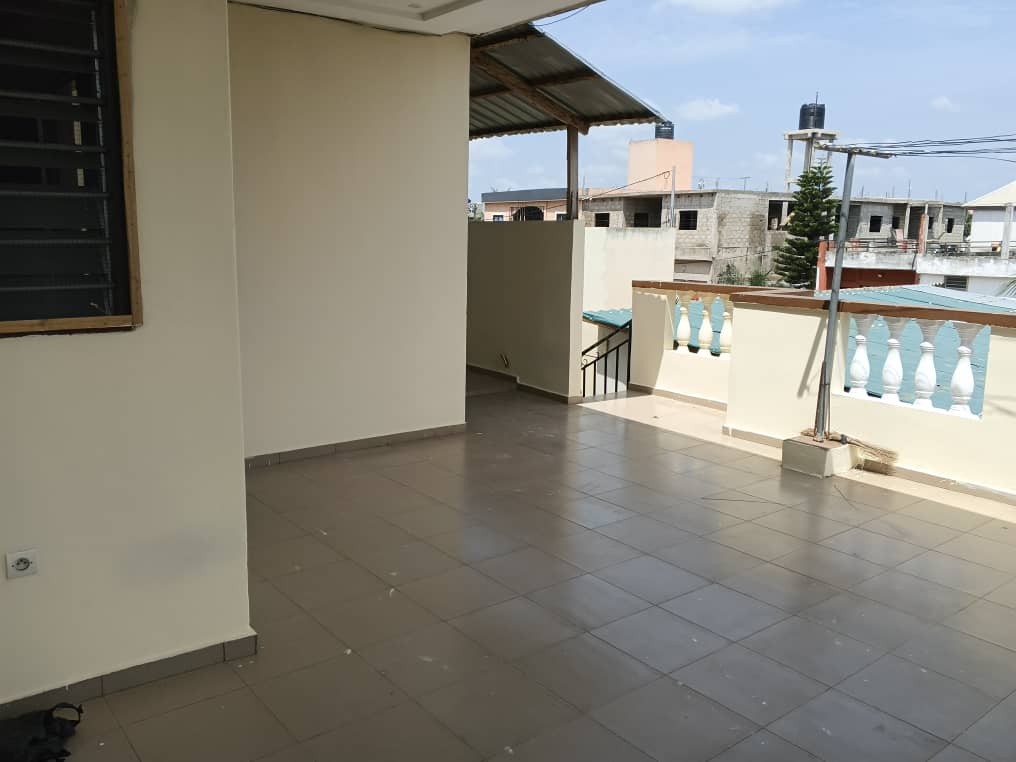 Appartement 3 chambres à louer à Agoè camp GP Daliko – 70 000 FCFA