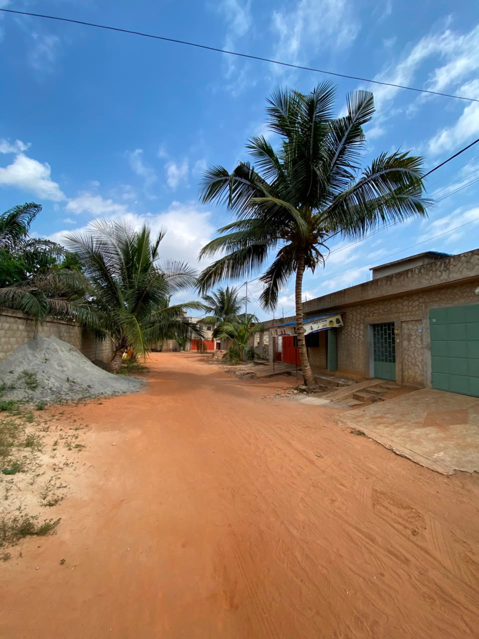 Terrain 300 m² en vente à Agoé Légbassito Kové – 16 millions FCFA