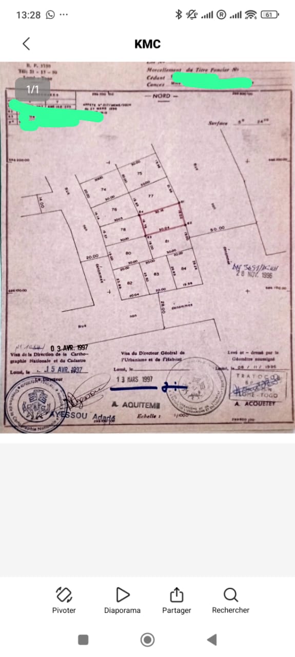Terrain en vente en bord du goudron à Agoè non loin du carrefour Bodjona – 110000000 FCFA