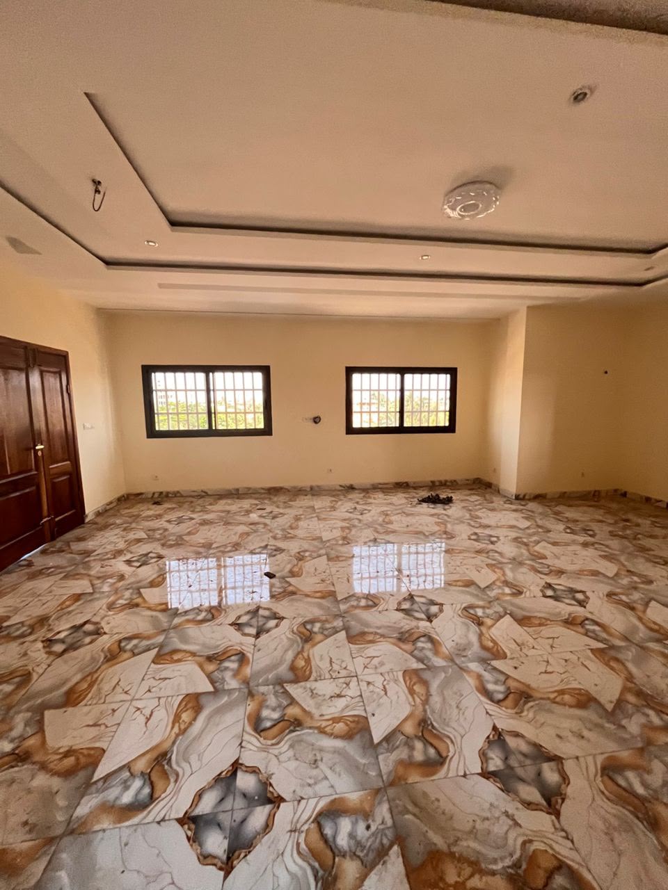 Appartement 3 chambres à louer à Hédzranawoé 100m du goudron – 200 000 FCFA/mois