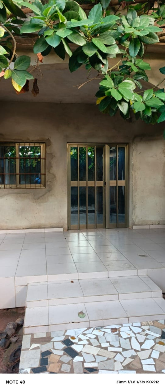 Villa 4 chambres avec dépendance en vente à Adidogomé Molo Molo – 50 millions FCFA
