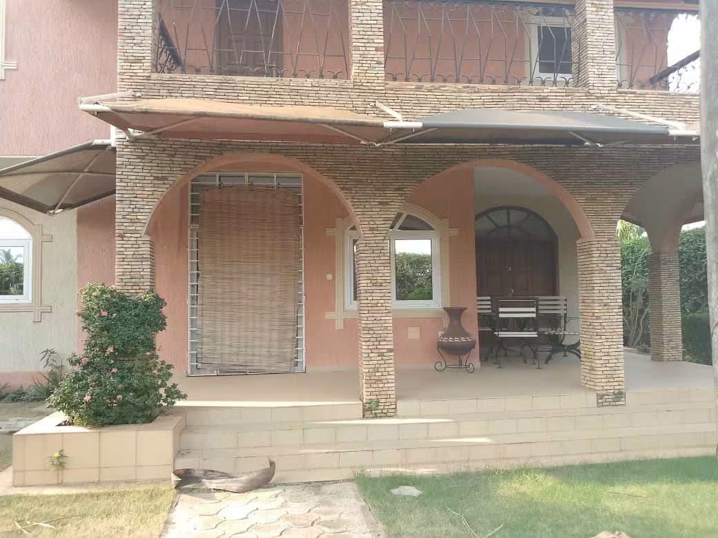 Villa 3 chambres en vente à Adidogomé Sagbado – 160 millions FCFA