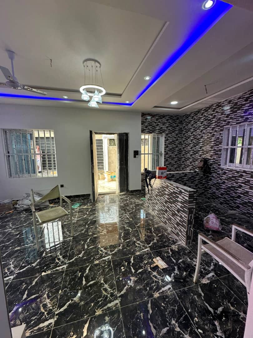Mini-villa 2 chambres en vente à Sanguéra – 25 000 000 FCFA