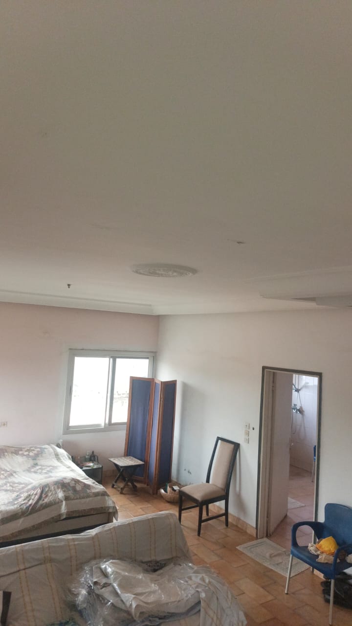 Villa duplex R+2 en vente à Attikoumé Champion à 300m du goudron – 150 millions FCFA
