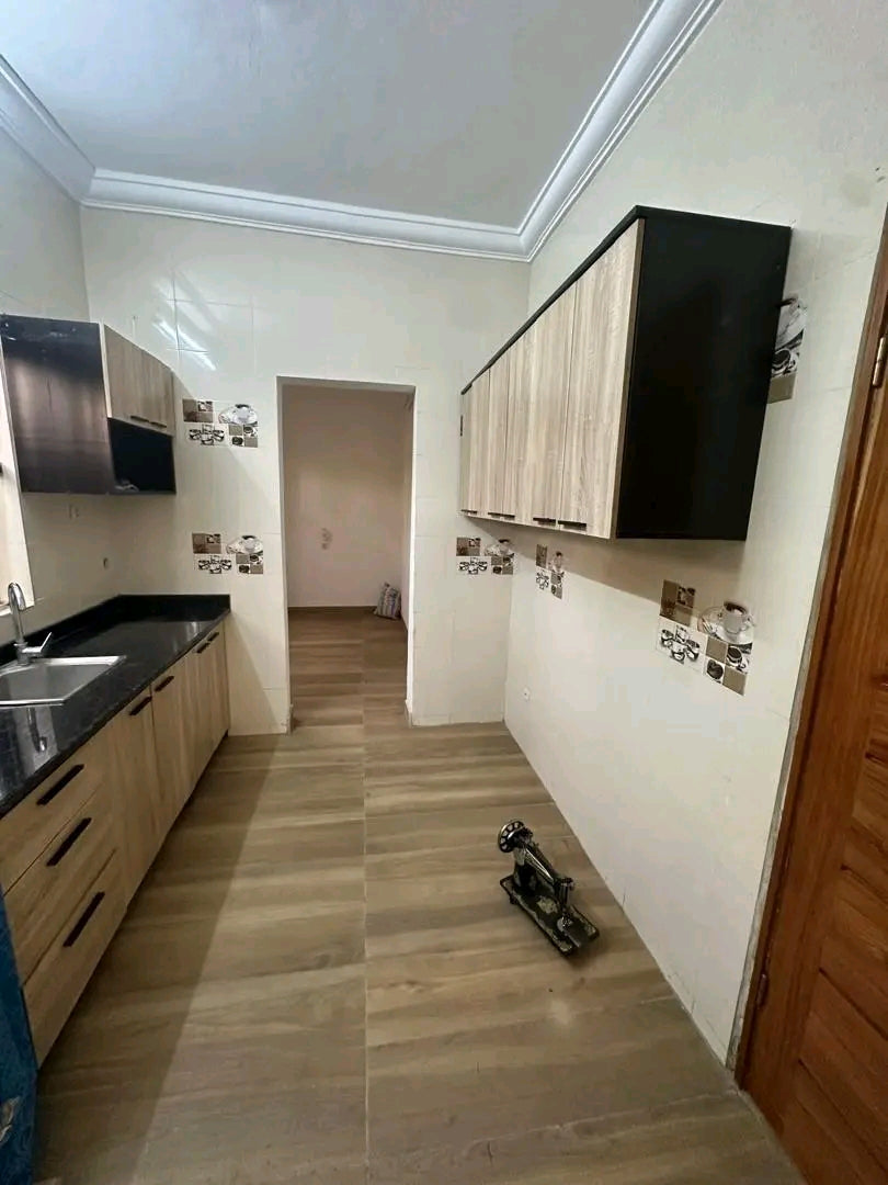 Villa 4 chambres à louer à Baguida monument plage – 400000 FCFA