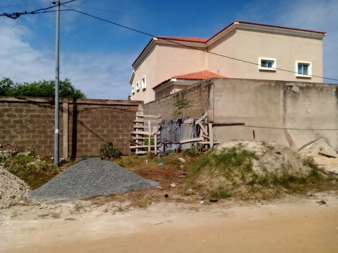 Terrain 1 lot à vendre proche du goudron à Baguida – 50 millions FCFA