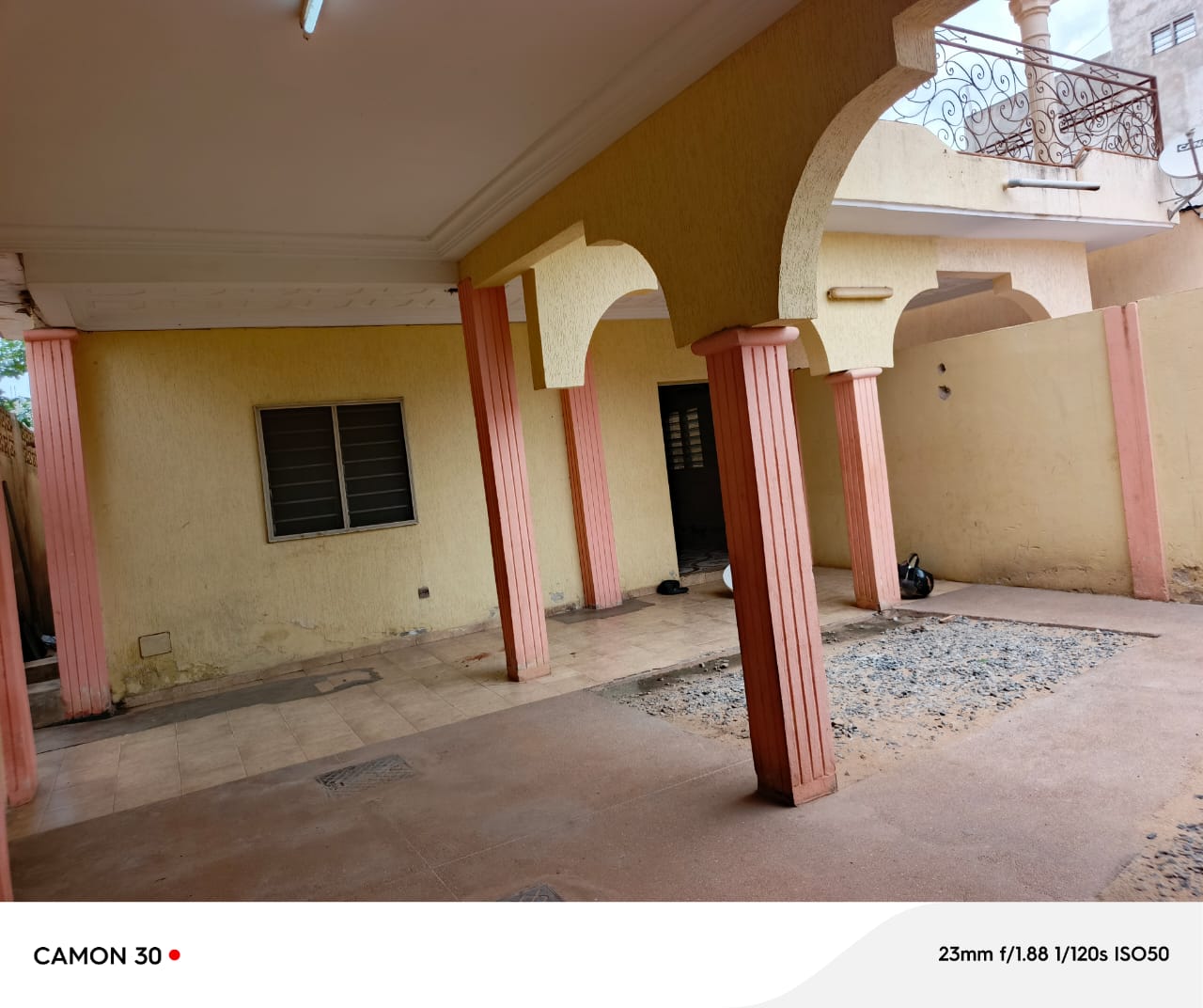 Appartement 3 chambres à louer à Kégué Kelegougan – 150 000 FCFA