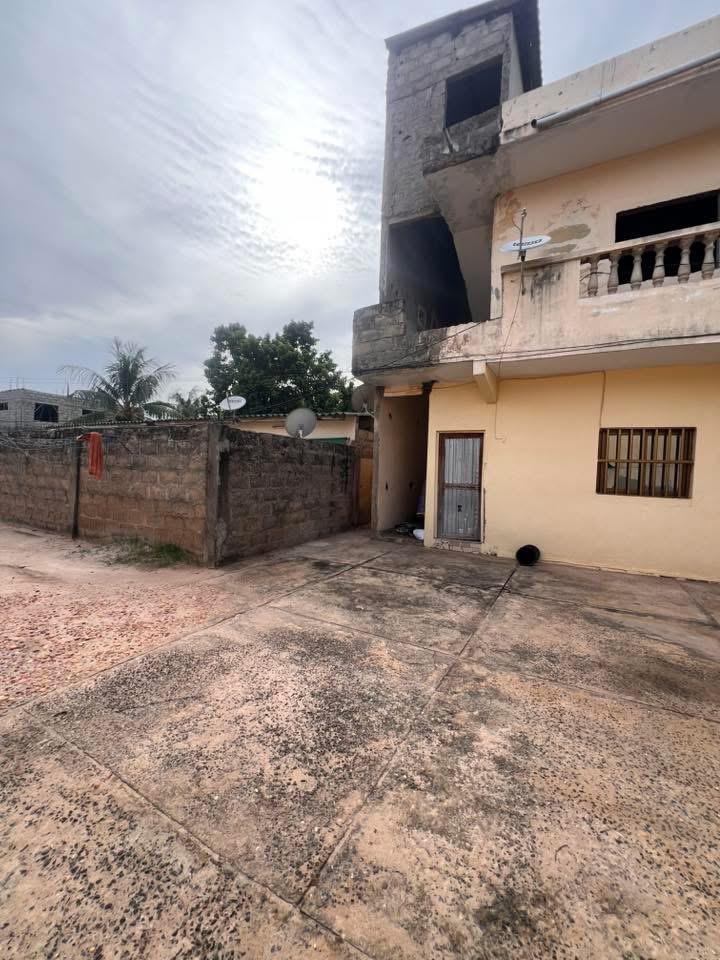 Terrain à vendre à Adidogomé Amadahomé – 50 000 000 FCFA