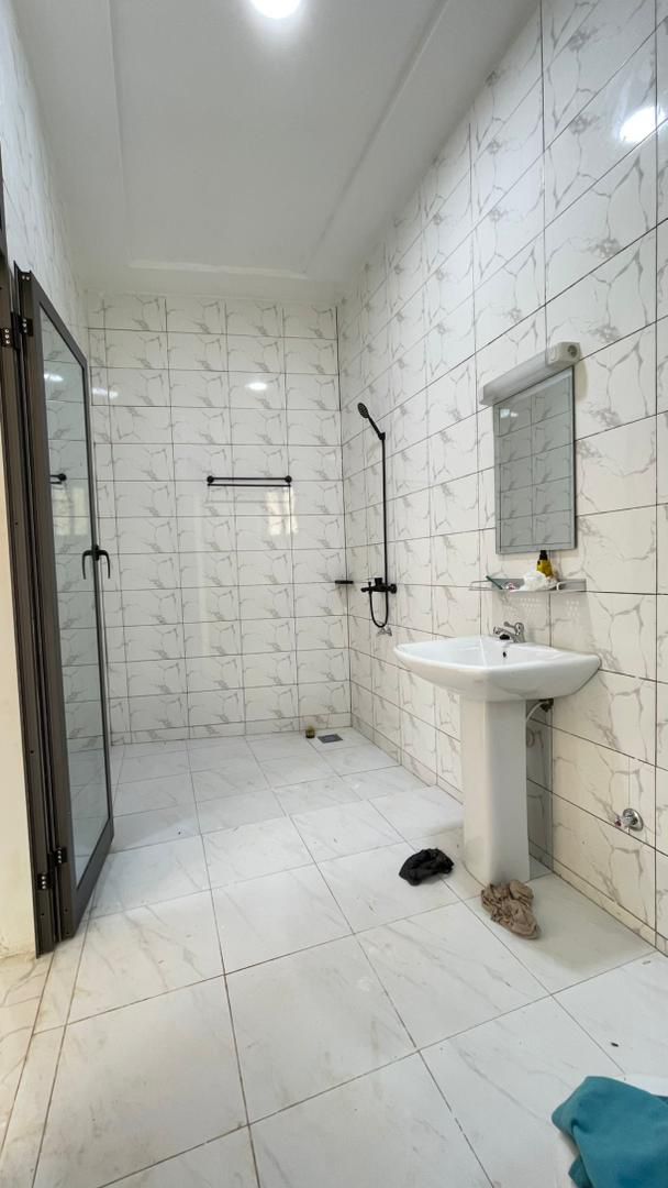 Mini Villa Duplex 3 chambres salon à vendre à Zanguéra Afiadégnigban – 30 millions FCFA