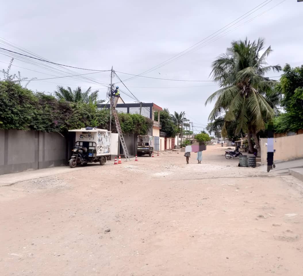 Terrain d'un lot à Tokoin Nukafu, proche du goudron, avec titre foncier personnel – 70 000 000 FCFA