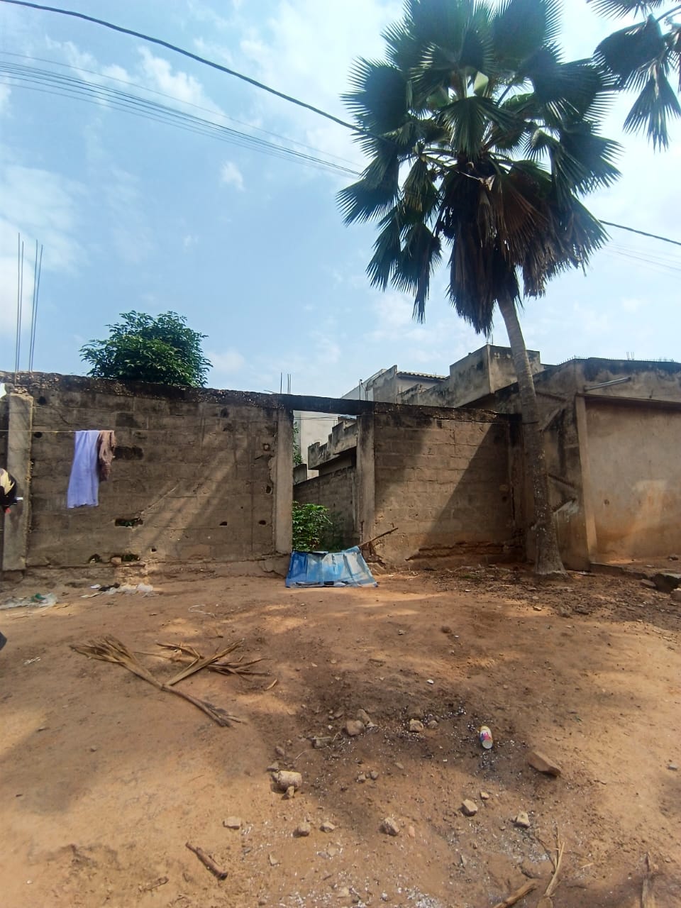 Terrain de 600 m² en vente proche du goudron à Agoe Zossime – 27 millions FCFA