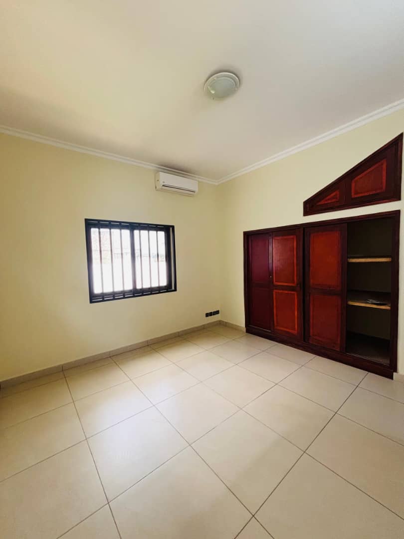 Villa 3 chambres en vente à Agoè Reserve proche de l'école Maryam – 85 millions FCFA