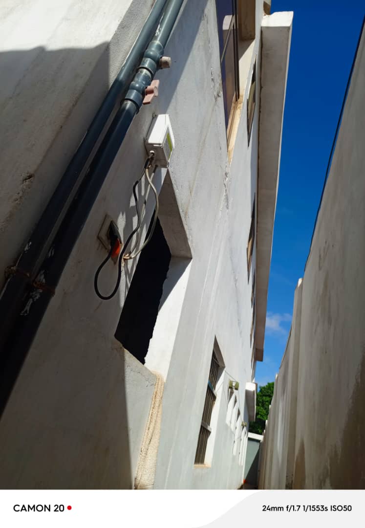 Villa 8 chambres en vente proche du goudron à Agoè Sogbossito – 70 millions FCFA