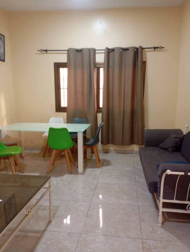 Villa 3 chambres à louer à Adidogomé Cité Mokpokpo – 200 000 FCFA