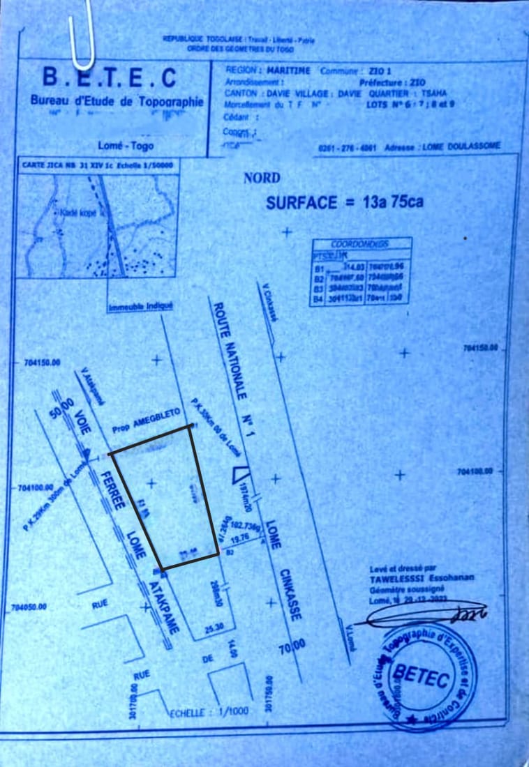 Terrain de 1350 m² en vente au bord du goudron à Davié – 75 millions FCFA