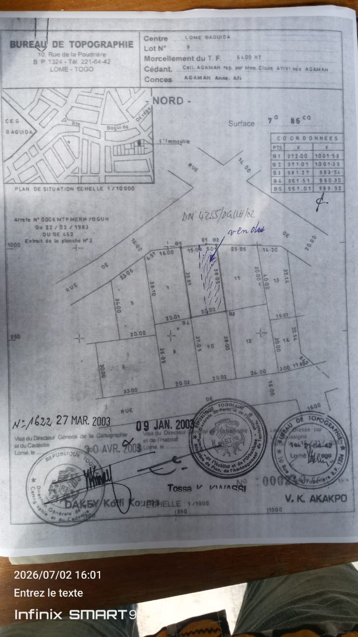 Centre de loisirs en vente au bord du lac à Agbodrafo – 360 millions FCFA