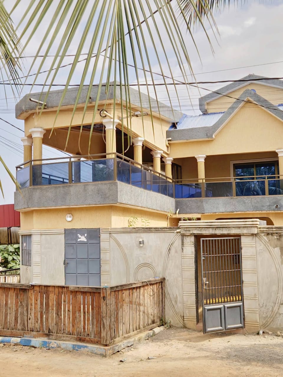 Terrain de 1104 m² en vente à Assigamé zone Hollando – 750 millions FCFA
