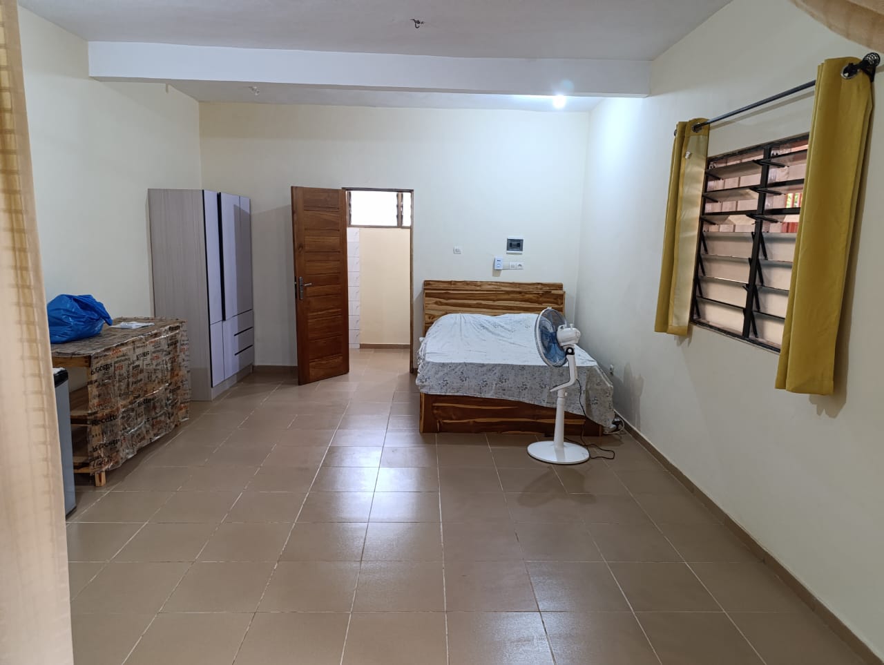 Boutique en location à Agbalepedo – 60 000 FCFA