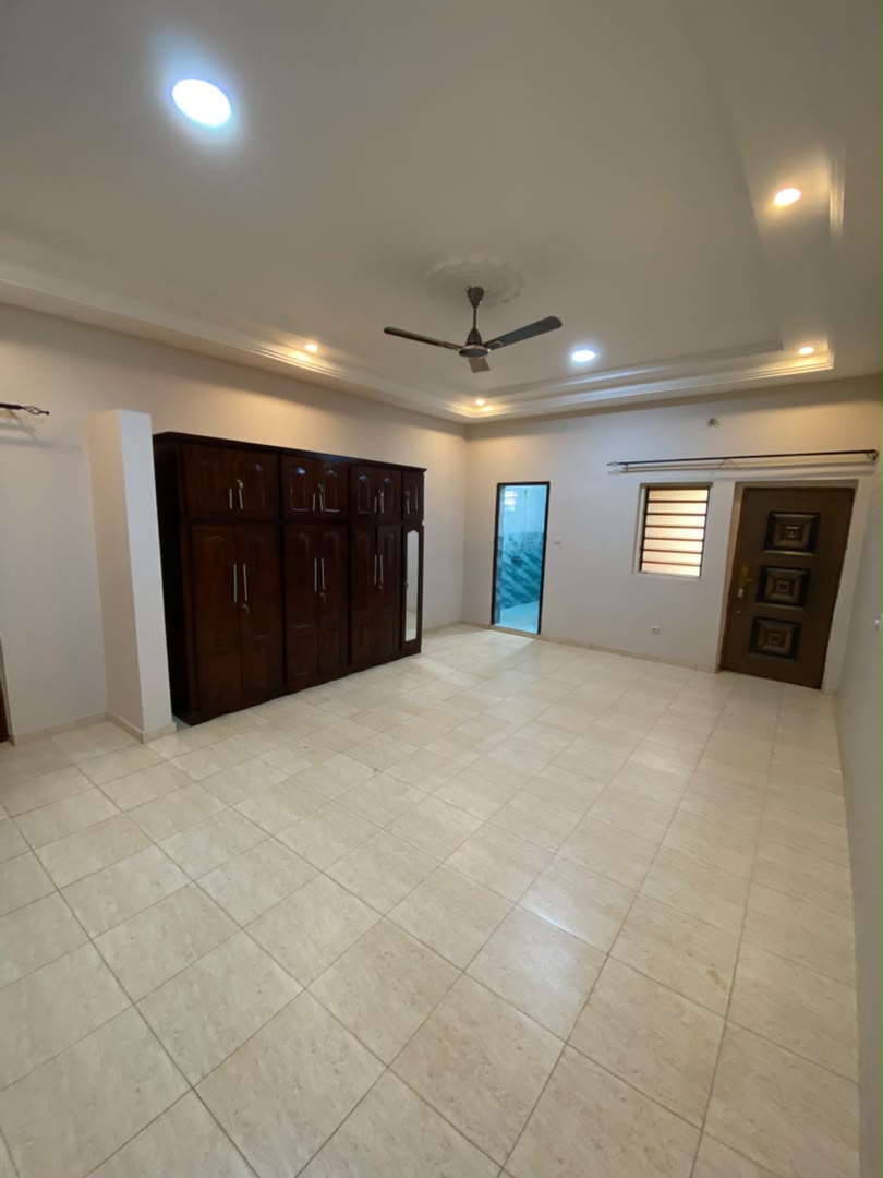 Appartement haut standing 2 chambres en location à Agoè Legbassito – 120 000 FCFA par mois