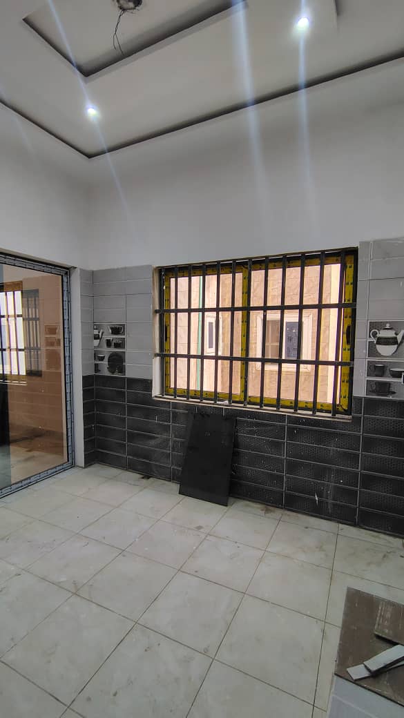 Appartement 2 chambres à louer à Avedji Ametossime – 200 000 FCFA