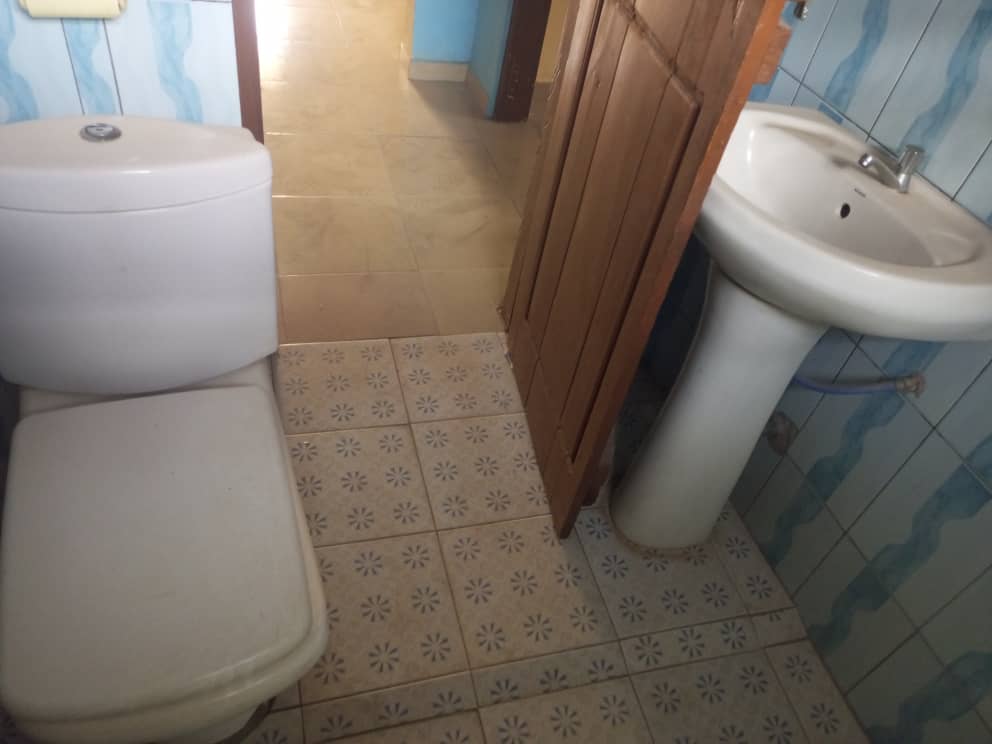 Villa 2 chambres en vente à Zanguéra Klikamé – 14 millions FCFA