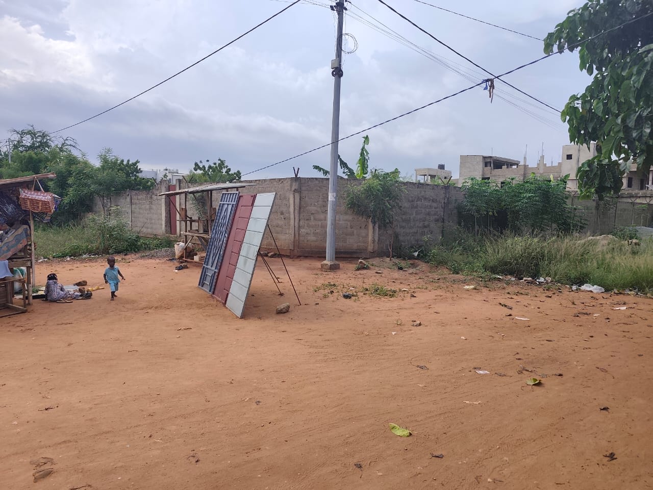 2 lots de terrain en vente en angle de rue à Agoè Legbassito – 57 millions FCFA