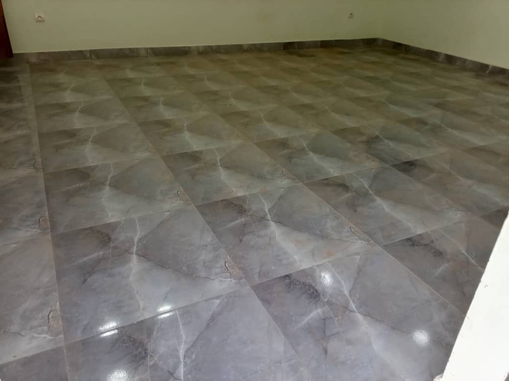 Villa 1 chambre en vente en bordure de goudron à Agoè – 35 millions FCFA