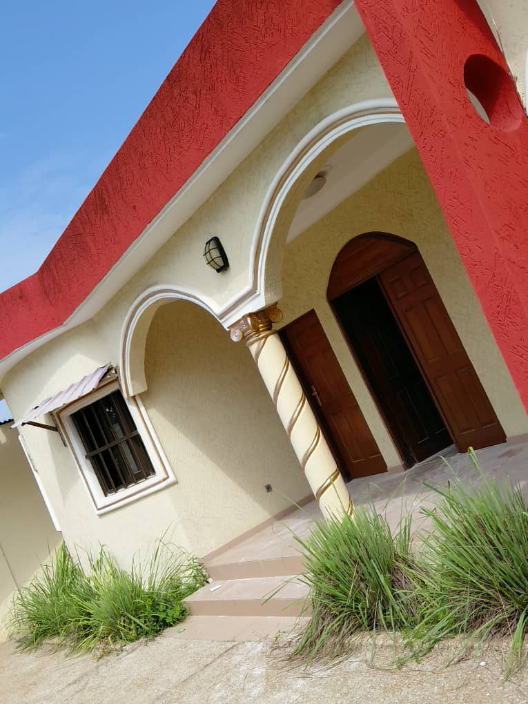 Mini villa 2 chambres en location à Nyekonakpoè – À partir de 150 000 FCFA par mois
