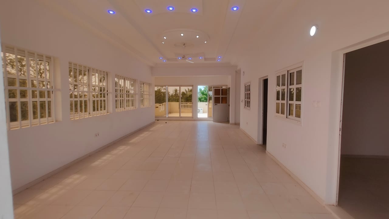 Villa 4 chambres à louer à Adidogomé yokoè kopegan – 250 000 FCFA
