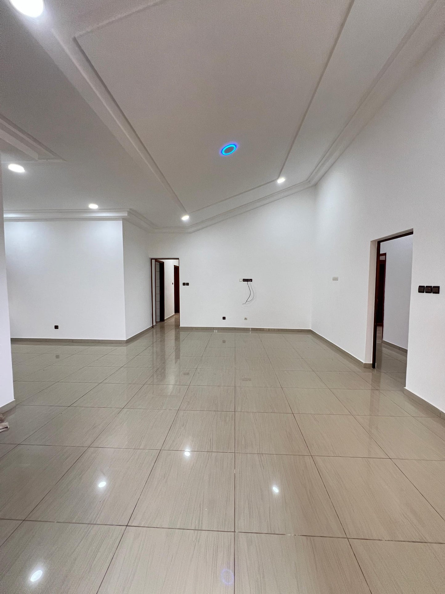 Appartement 3 chambres à louer à Kpogan – 180000 FCFA/mois