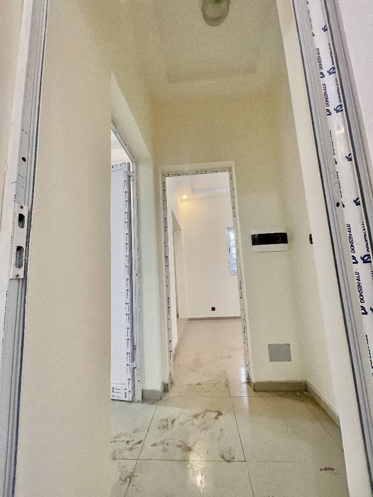 Appartement 2 chambres à louer à Agoe Assiyeye Coolgathe – 105 000 FCFA