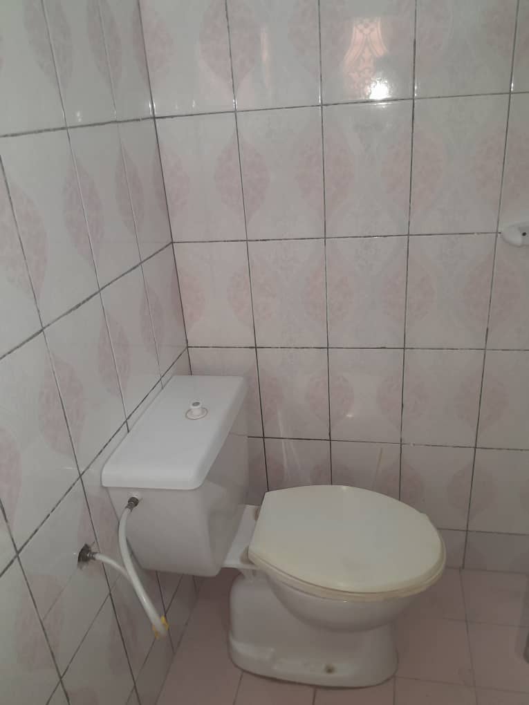 Villa 3 chambres à louer à Avepozo cité des amoureux – 150000 FCFA