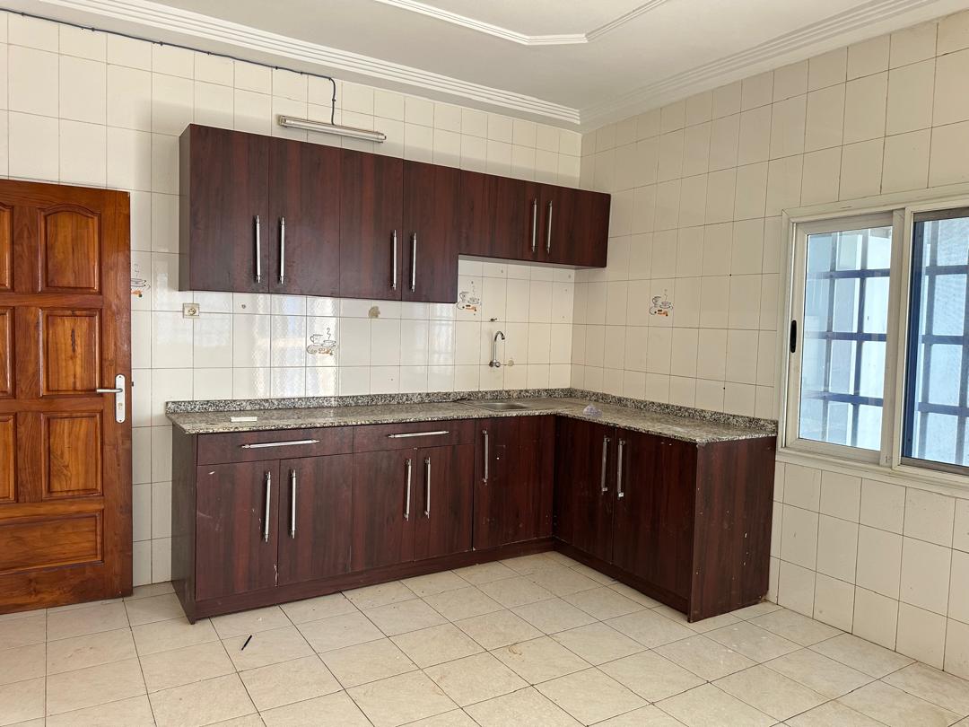 Villa duplex à louer à Tokoin Novissi – 500 000 FCFA