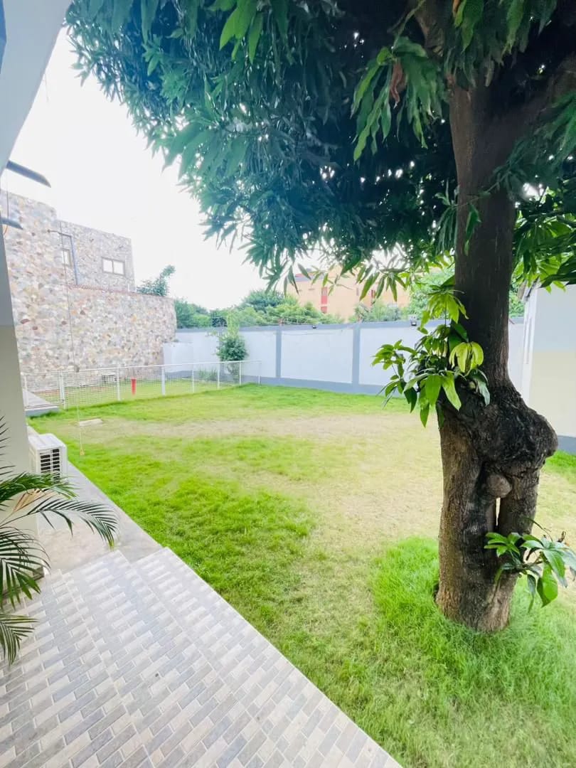 Villa meublée 3 chambres à louer à Hédzranawoé – 600.000 FCFA