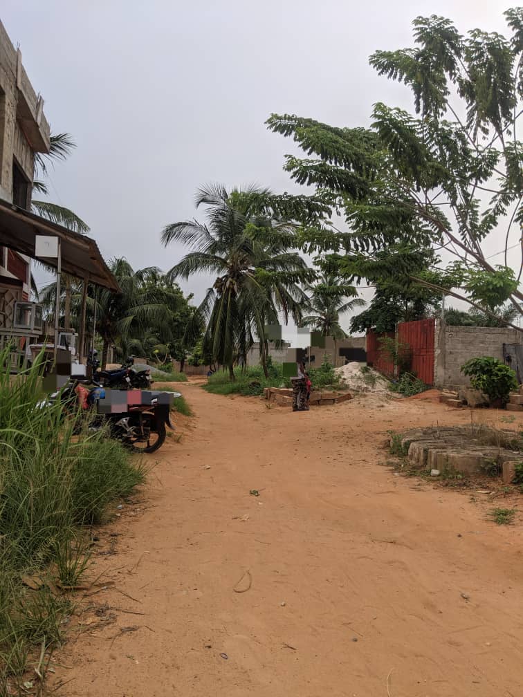 Terrain de 300 m² en vente à Sagbado Logoter – 15 millions FCFA