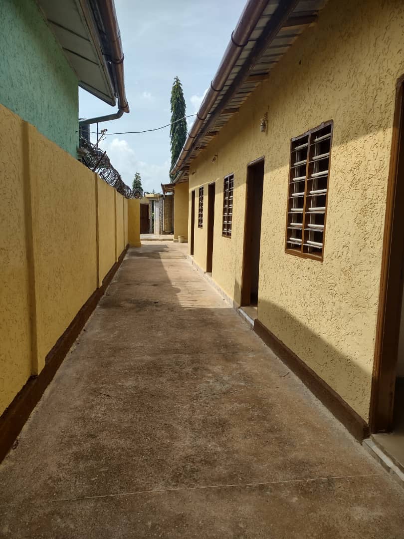 Maison nouvelle construction en vente à Aképédo Assiamagbleta – 12 000 000 FCFA