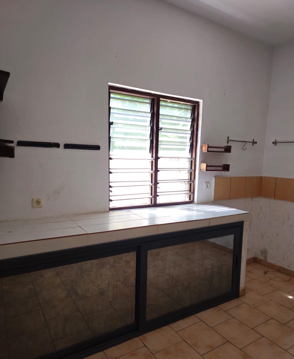 Villa 4 chambres à louer à Forever – 400000 FCFA