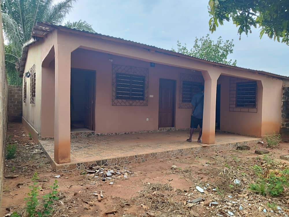 Maison finie en vente à Adidogomé Sagbado Logoté – 20 millions FCFA